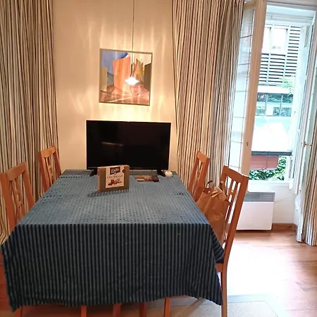 דירה Romantic Garden פריז