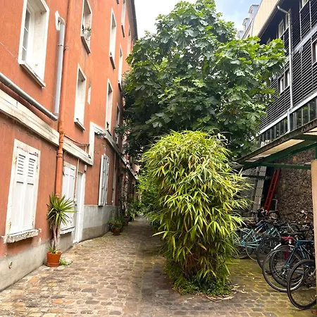 Romantic Garden アパート *